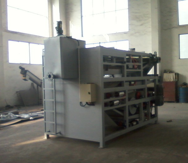 1500�ʹ�ʽѹ�˻�